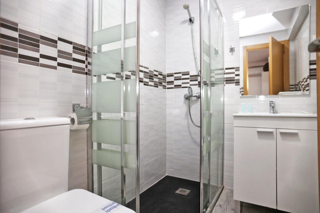 Holidays2Malaga Goya - Zona Huelin & 500 Mts De La Playa Apartamento Exterior foto