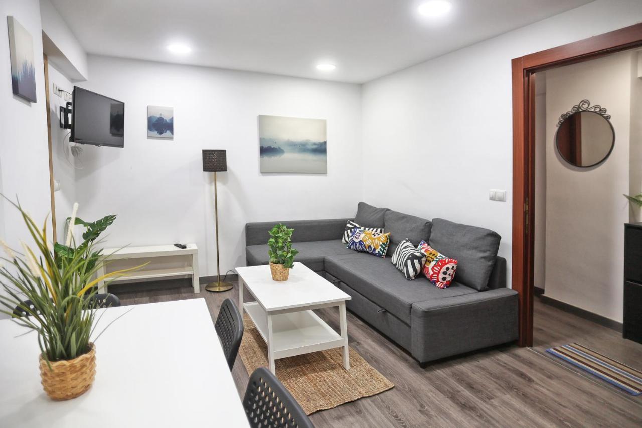 Holidays2Malaga Goya - Zona Huelin & 500 Mts De La Playa Apartamento Exterior foto